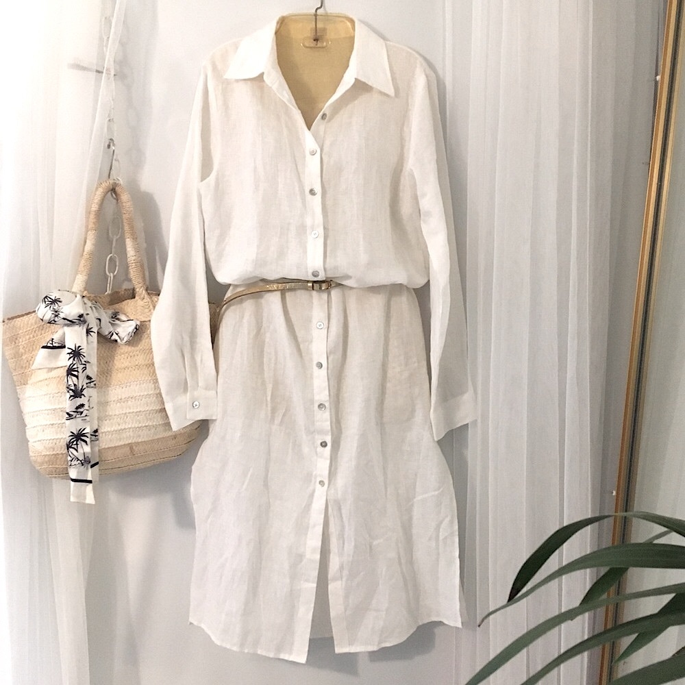 Linen Button-up Dress 🕊